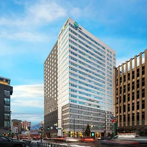 Tru By Hilton Downtown Convention Center Hotel